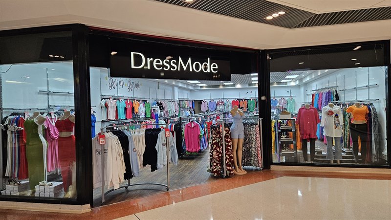 Dress Mode in The Mercury Shopping Centre